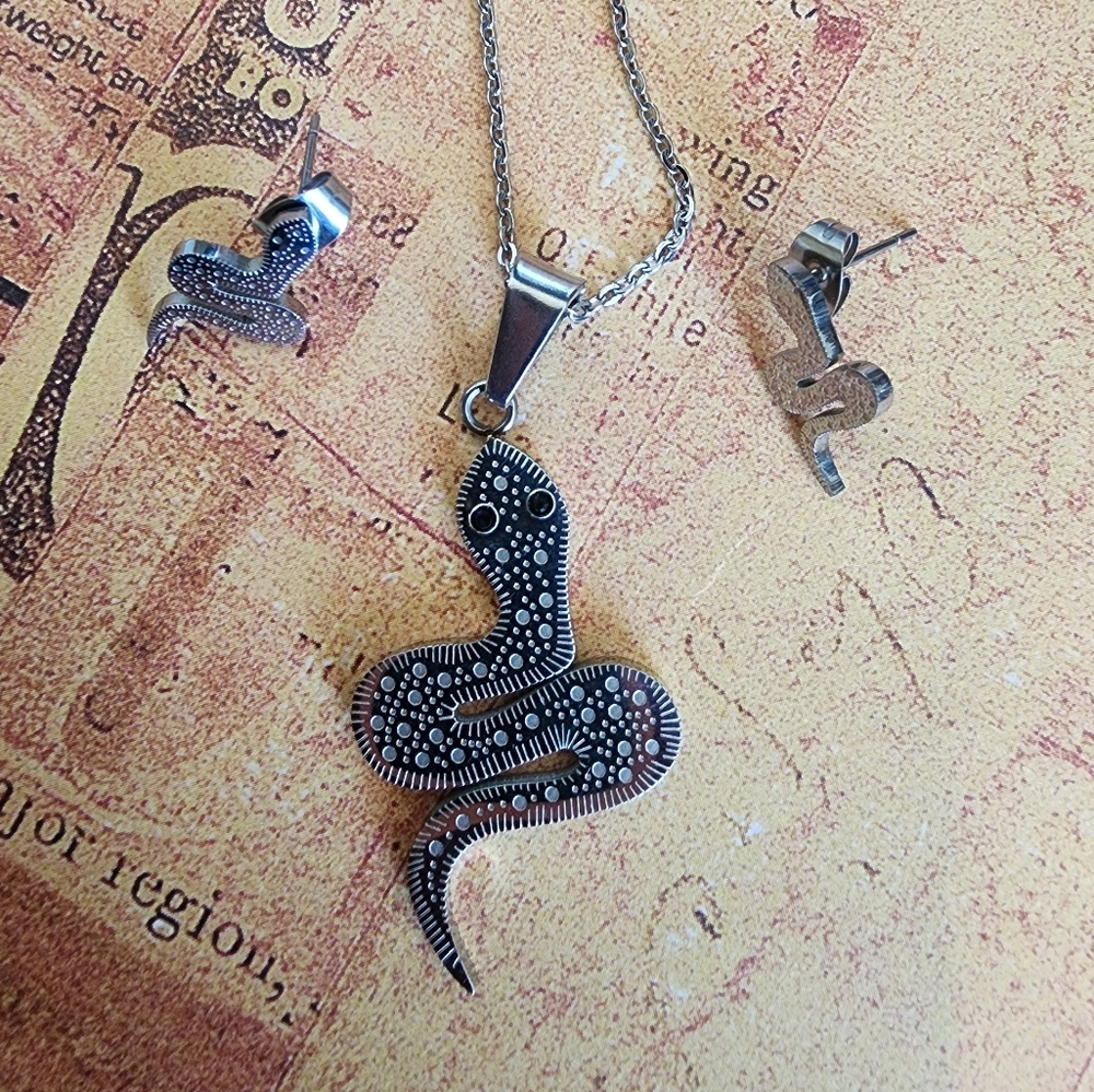 𝅺SNAKE necklace 🐍 set
